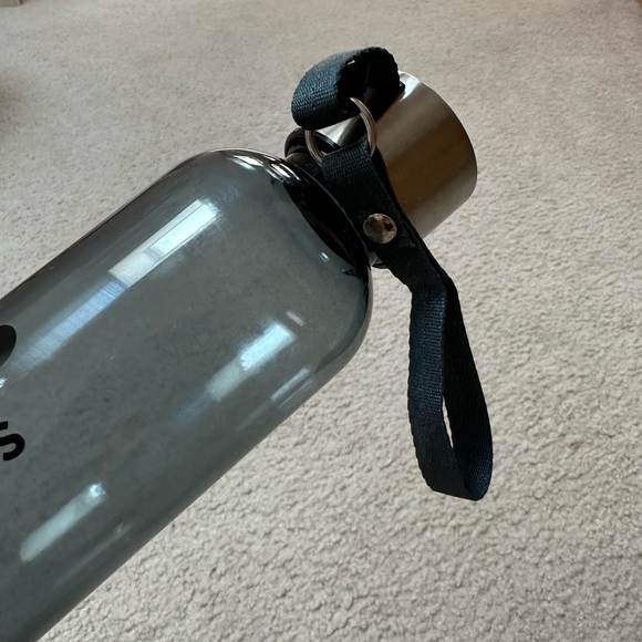 Hugo boss plastic bottle new - Picture 2 of 2